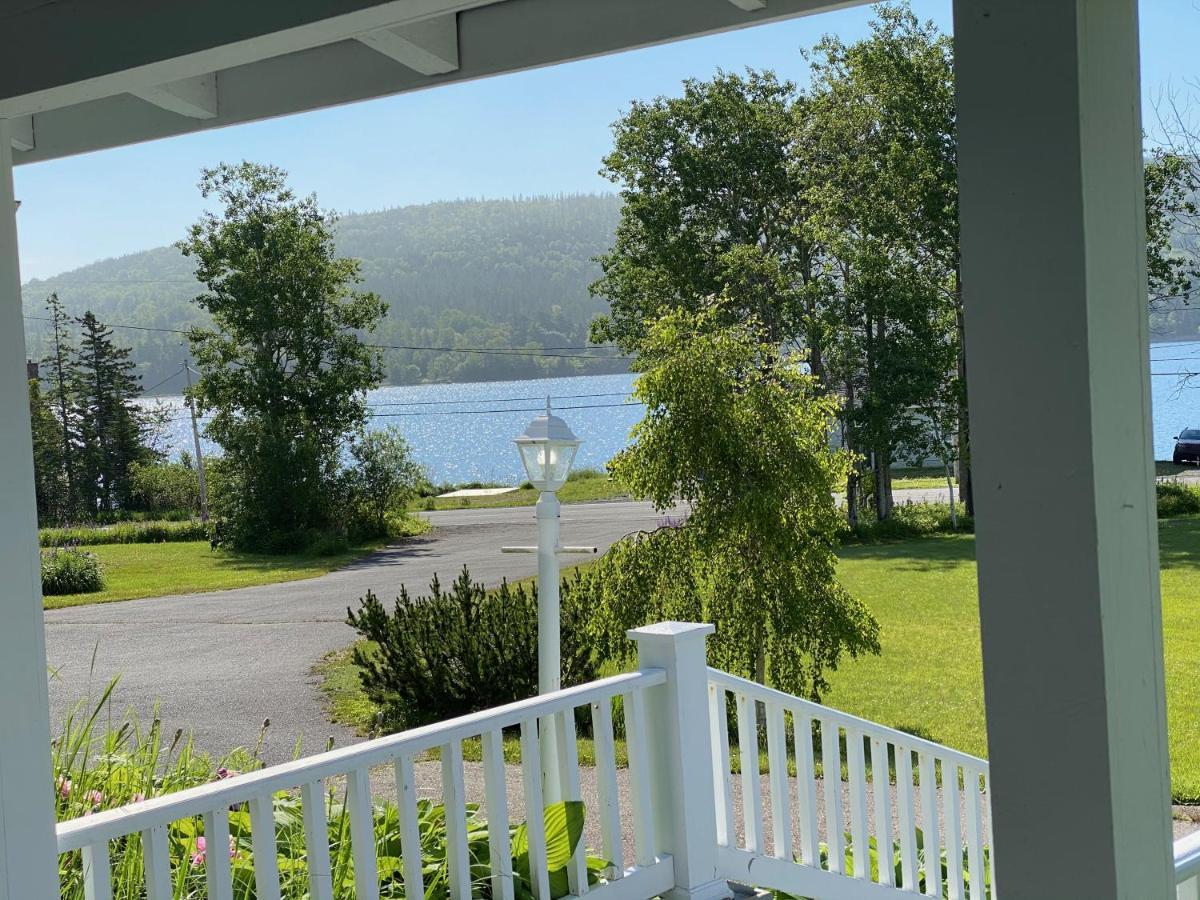 Baddeck Inlet Broadwater Inn & Cottages מראה חיצוני תמונה
