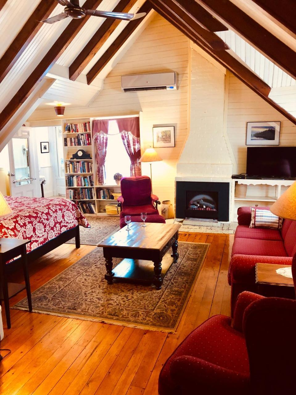 Baddeck Inlet Broadwater Inn & Cottages מראה חיצוני תמונה